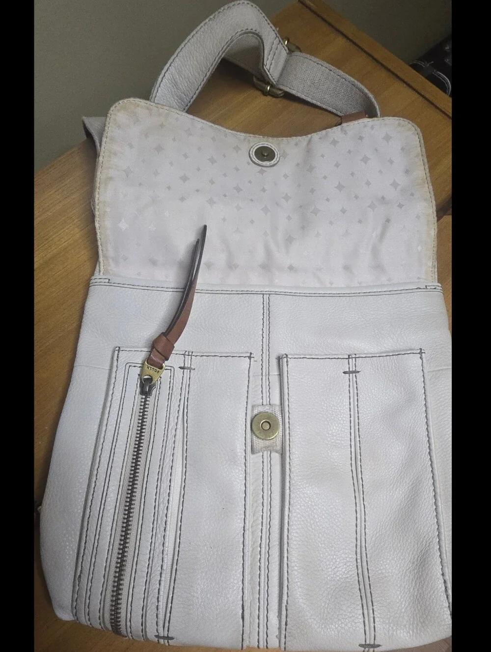 Fossil Morgan Traveler Cream Leather Crossbody Messenger Bag